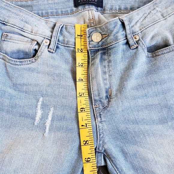 JUST USA Light Blue Distressed Flared Leg High Rise Jeans Size 3 Junior. - Picture 12 of 15